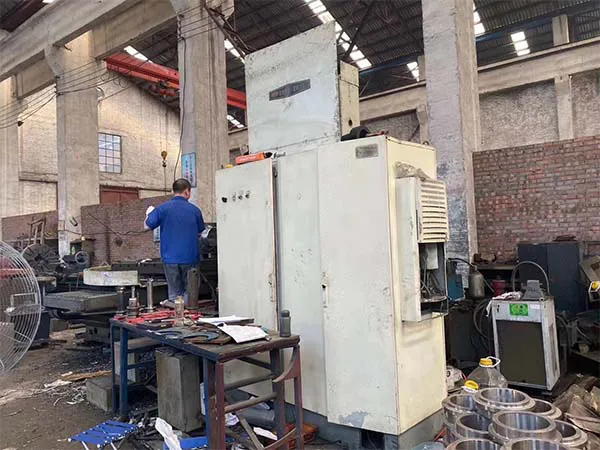 處理二手機床車床數控臥式銑鏜床TK6111沈機昆明機床